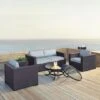 Crosley - Biscayne Mocha 5-Piece Wicker Set With 2 Armchairs, 2 Corner Chairs And Fire Pit -Clean Pool Supply Biscayne 5 Piece Wicker Set with 2 Armchairs 2 Corner Chairs and Fire Pit